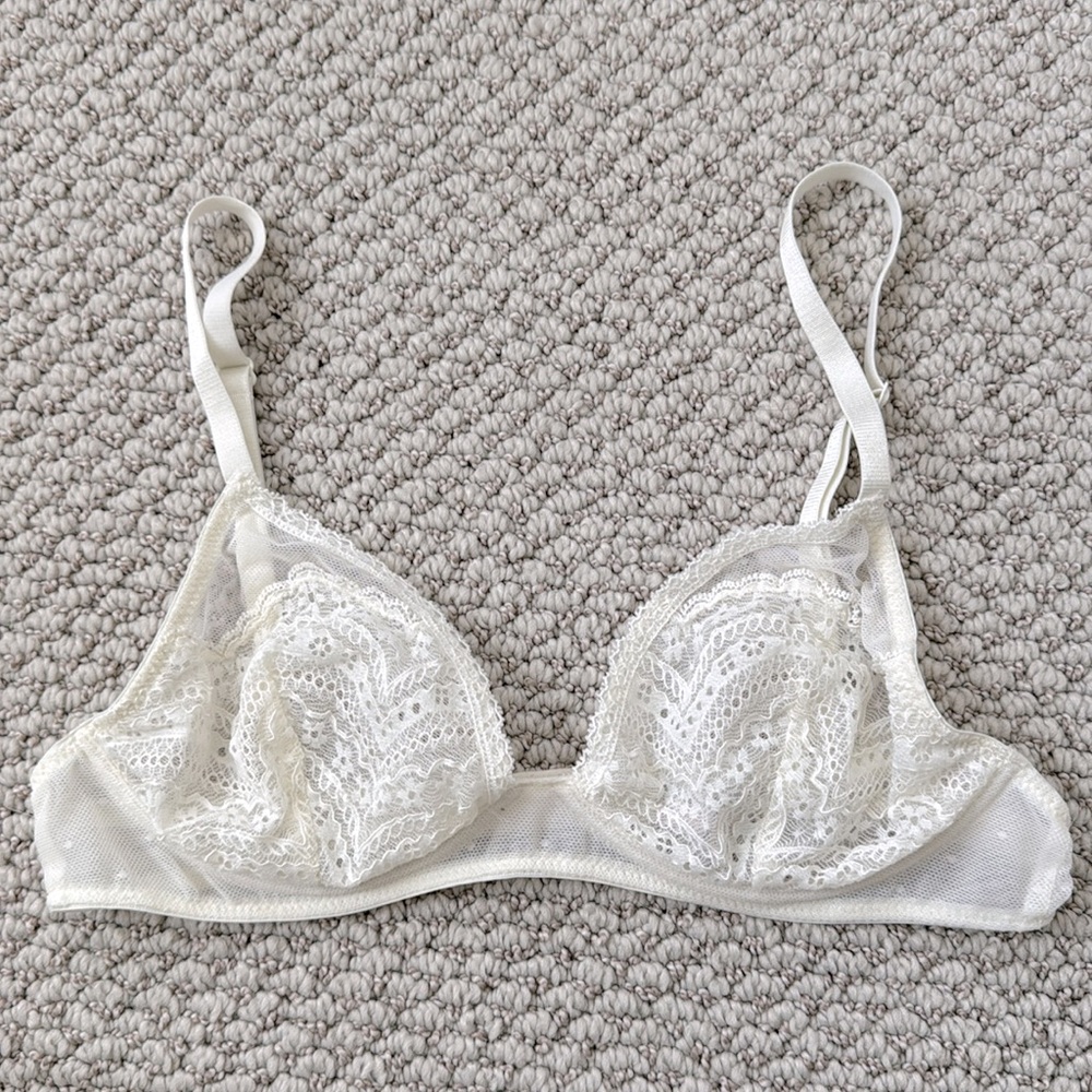 Vintage Intimately by Free People (off white/cream) mesh and lace bra. 32C